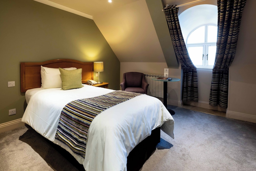 Classic Single Room