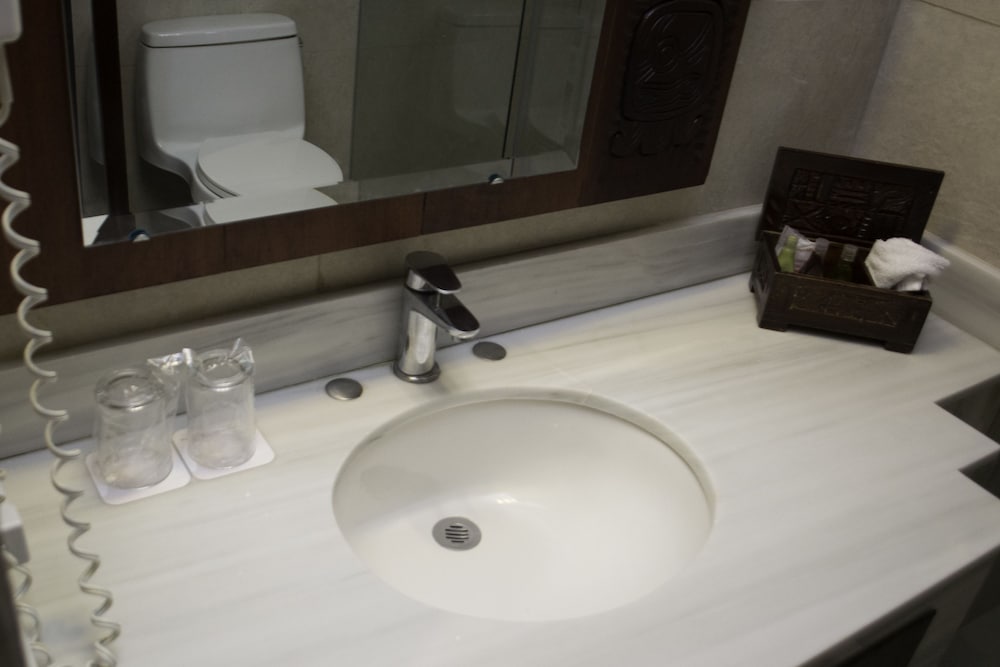 Standard Room - Photo 10