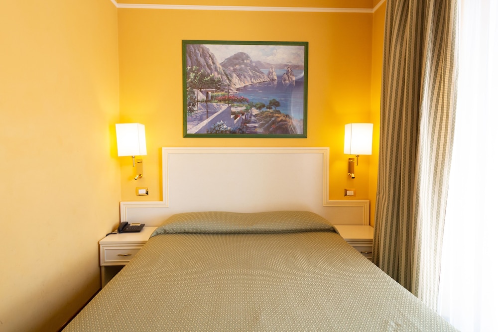 Superior Double Room, Balcony photo 2