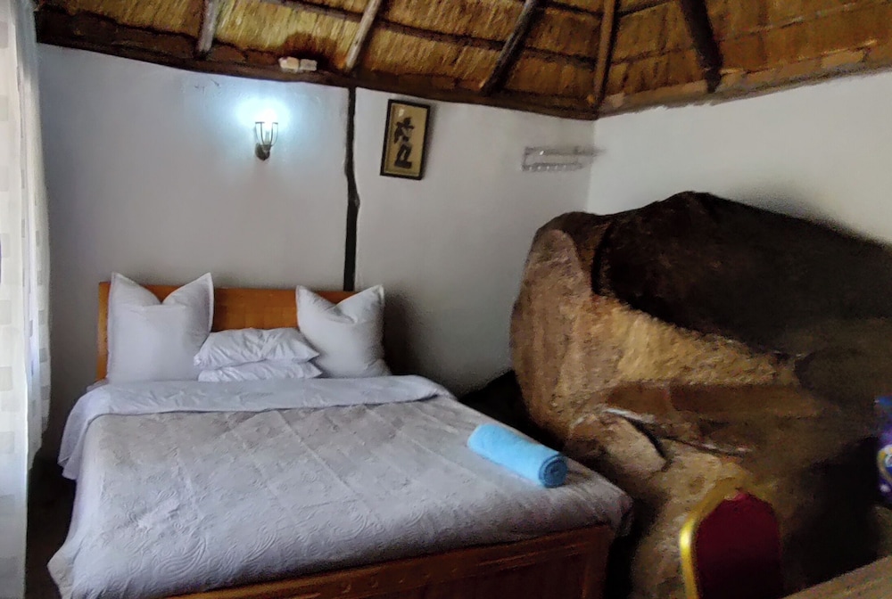 Deluxe Twin Room photo 2