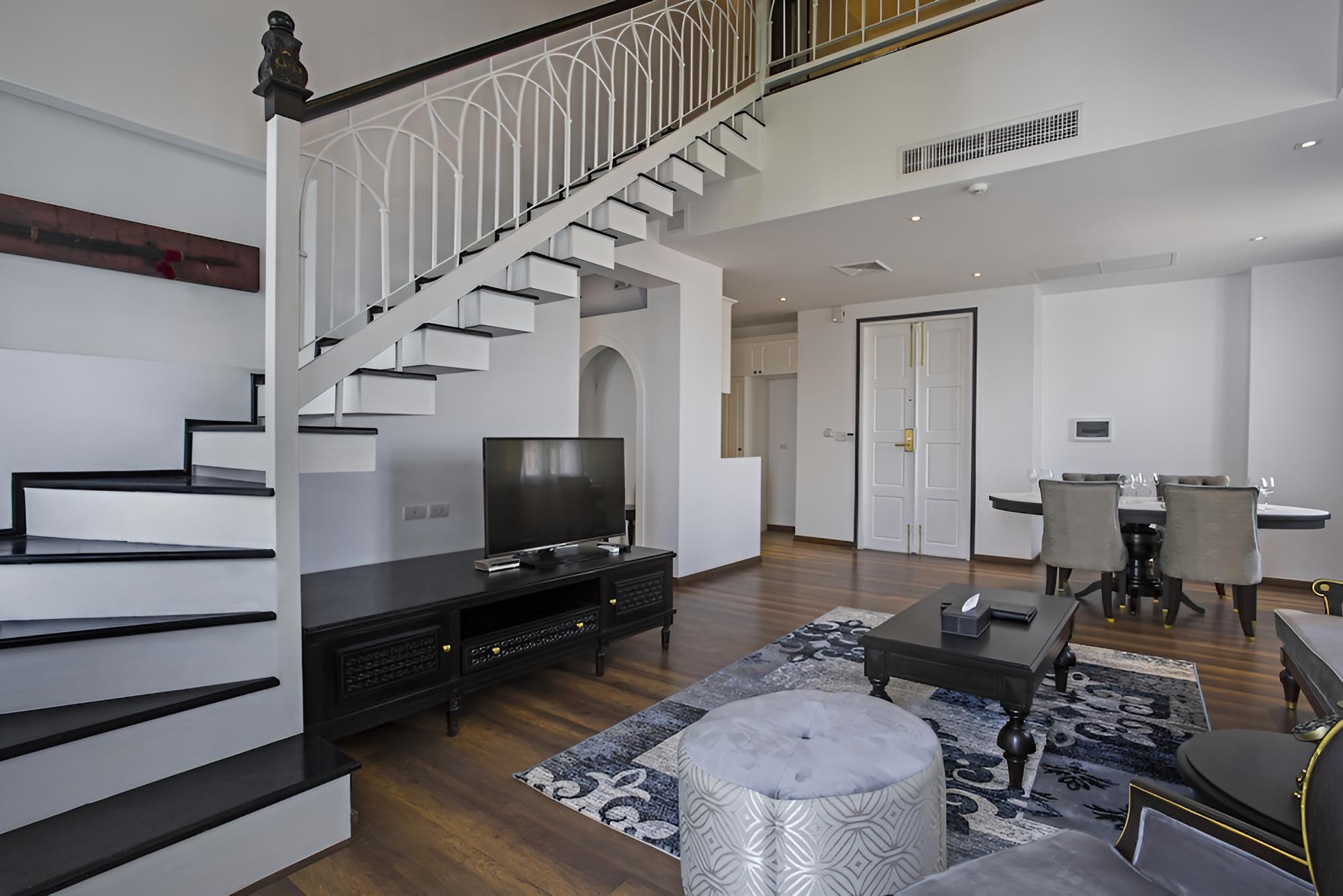 Le Thatluang Suite photo 1