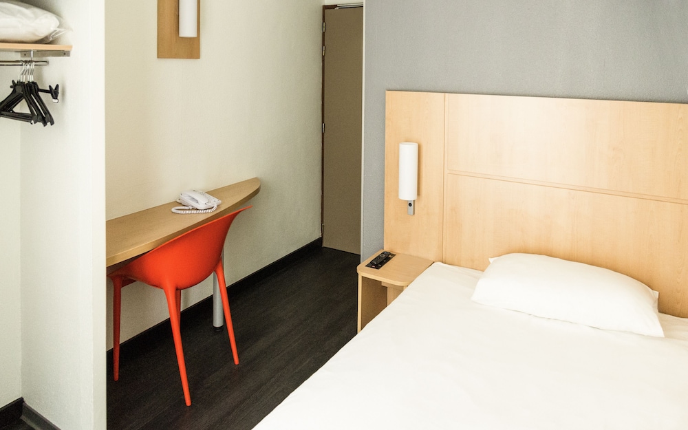 Standard Room, 1 Twin Bed photo 2