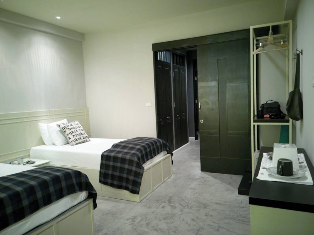 Comfort Quadruple Room, City View photo 2