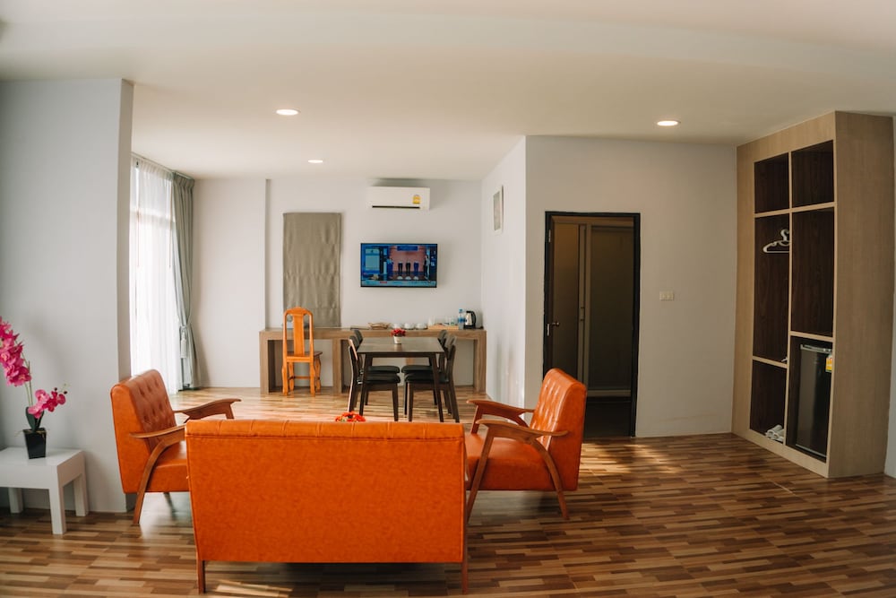 Family Suite - Photo 1