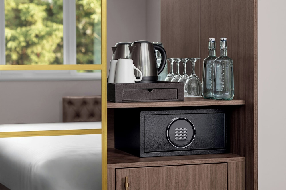 Executive Room, Multiple Beds - Photo 1