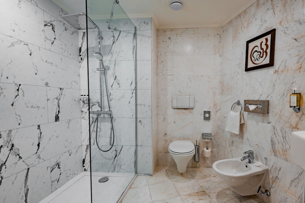 Premium Studio Suite - Photo 4
