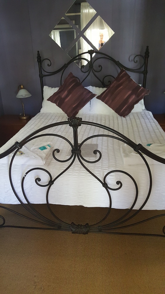 Deluxe Double Room, 1 Queen Bed photo 1