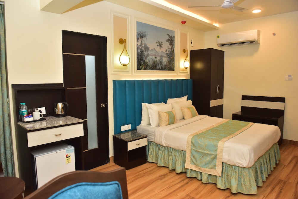 Deluxe Double or Twin Room photo 3