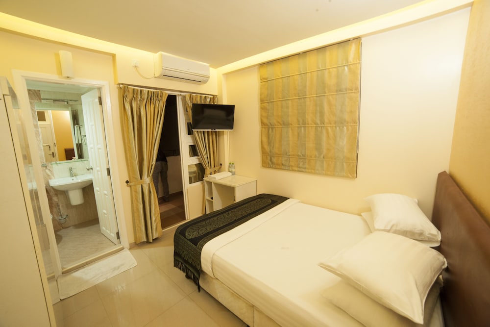 Deluxe Double Room, Balcony, City View