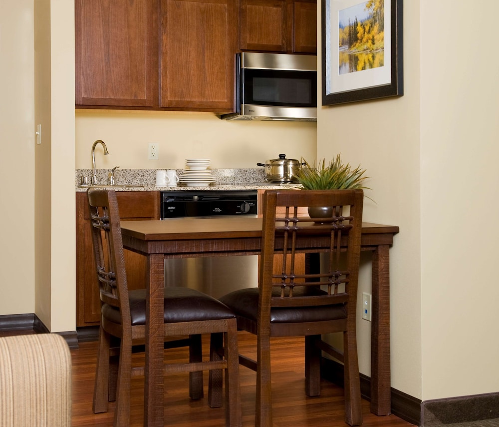 Suite, Accessible, Non Smoking - Photo 6