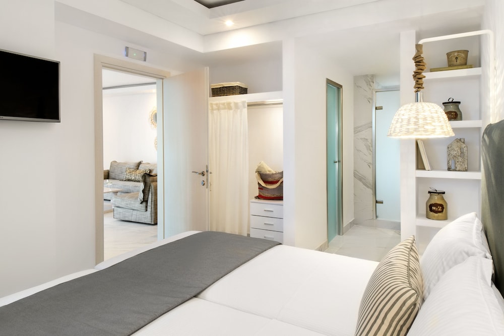 Deluxe Suite, Private Pool, Sea View