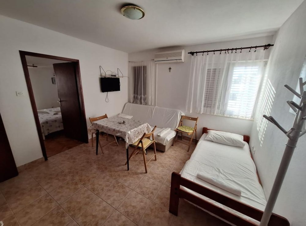 Apartment (One Bedroom Apartment with Terrace(1))