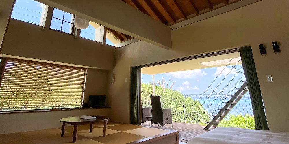 Green Room with Deck, Starry Sky and Sea View, 2-4 Guests, Non Smoking photo 1