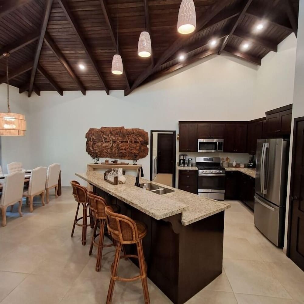Family House photo 3