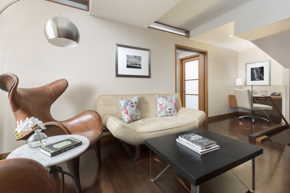 Club Suite