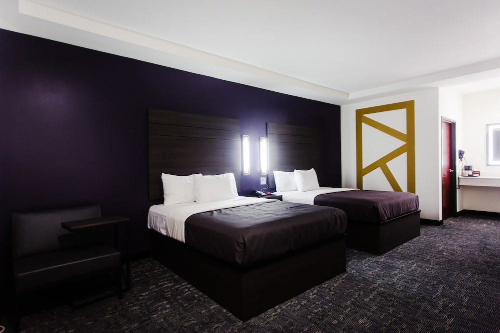 Basic Double Room, 2 Queen Beds
