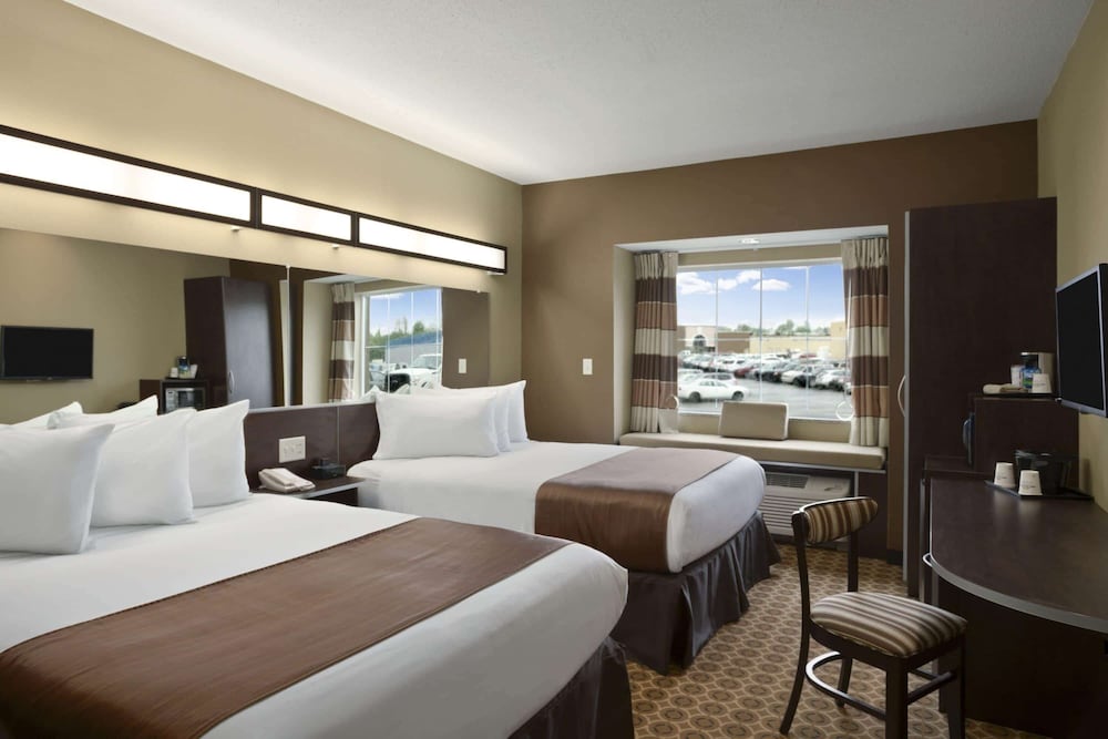 Room, 2 Queen Beds, Accessible photo 1
