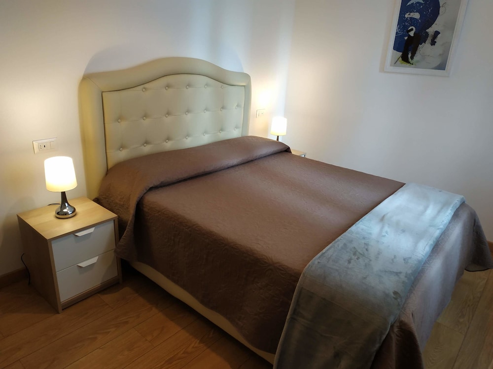Economy Double Room, 1 Queen Bed, Non Smoking