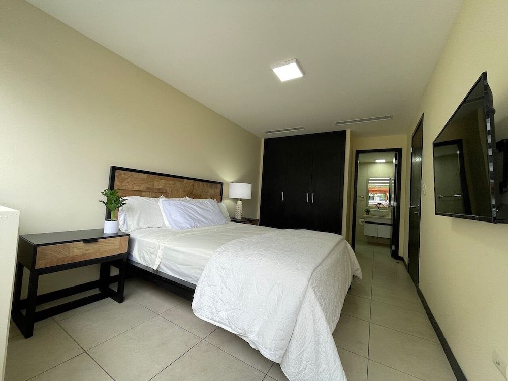 Family Apartment photo 3