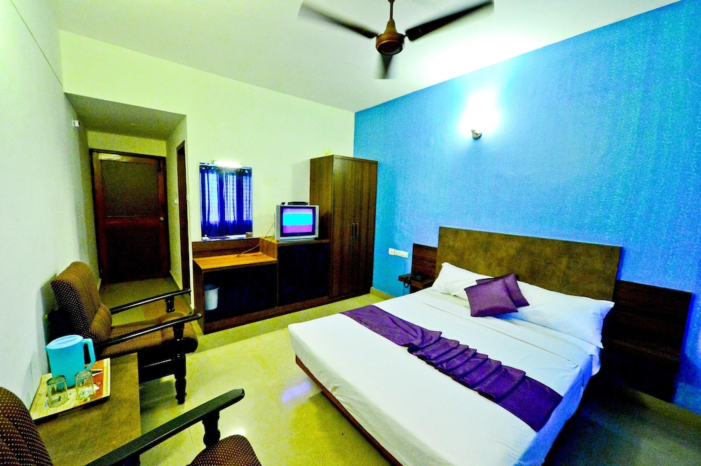 Deluxe Double Or Twin Room photo 2