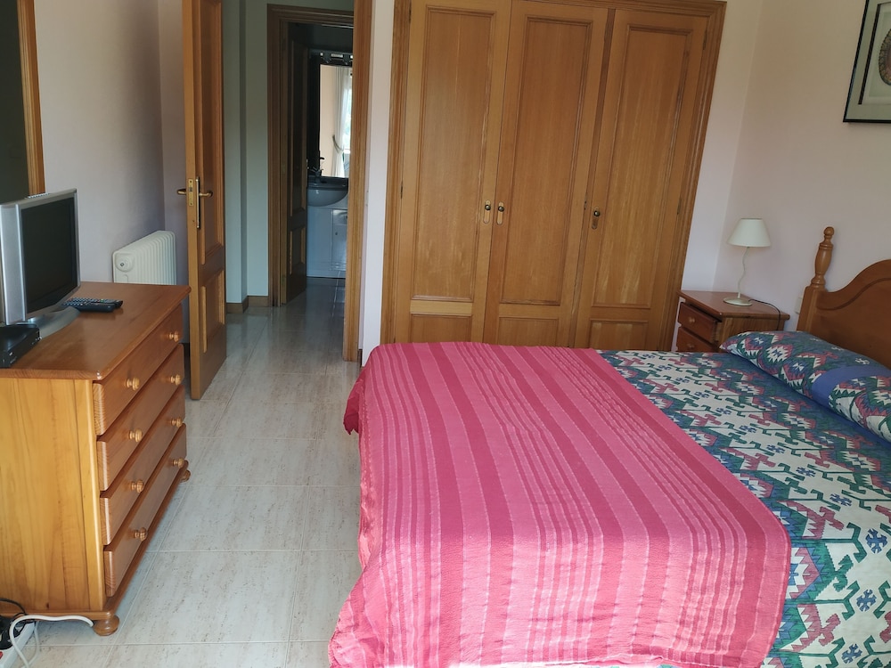 Attic Samil 3 Makuuhuonetta Rannan Edessä, Kuva 15