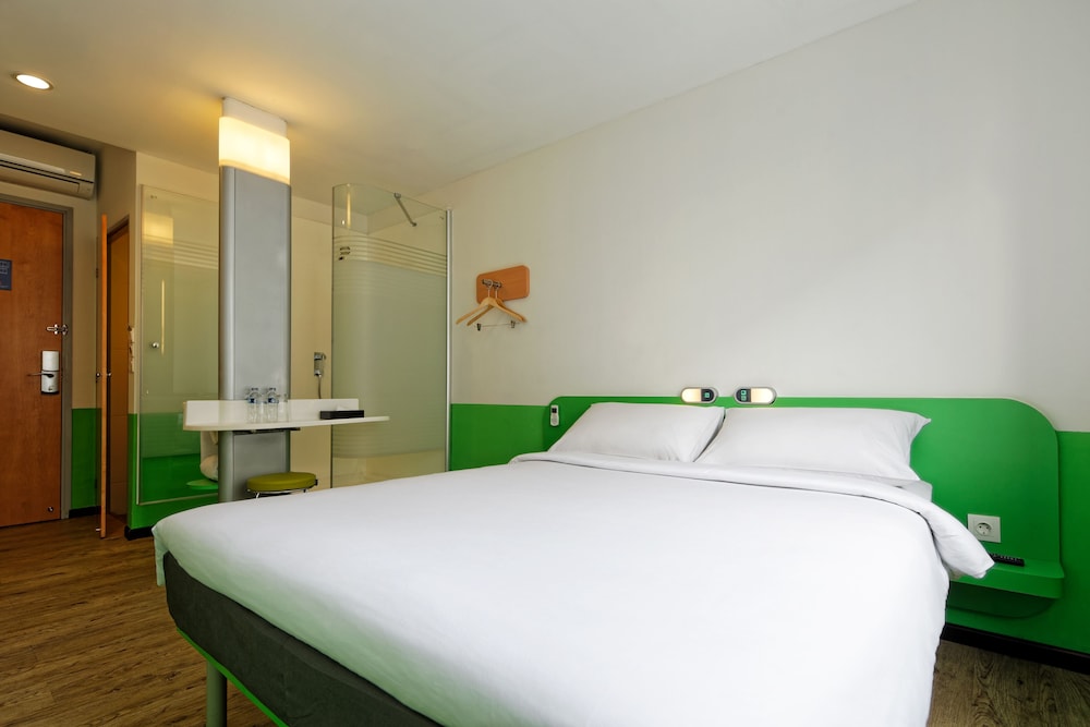 Standard Room, 1 Double Bed photo 2