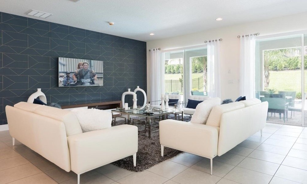 House, Multiple Bedrooms