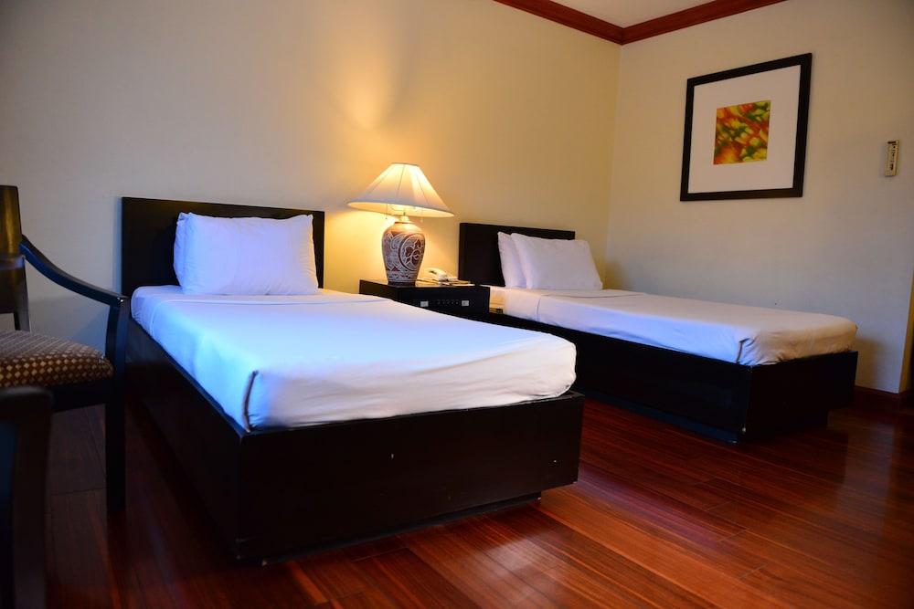 Deluxe Room - Photo 4