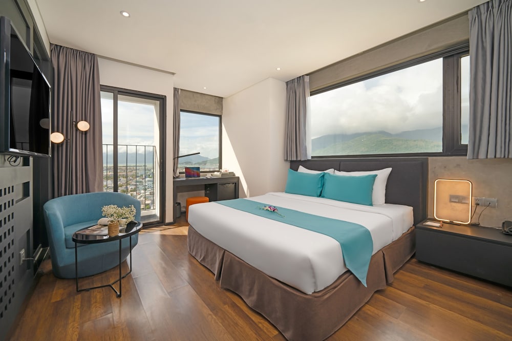 Deluxe Double with City View photo 1