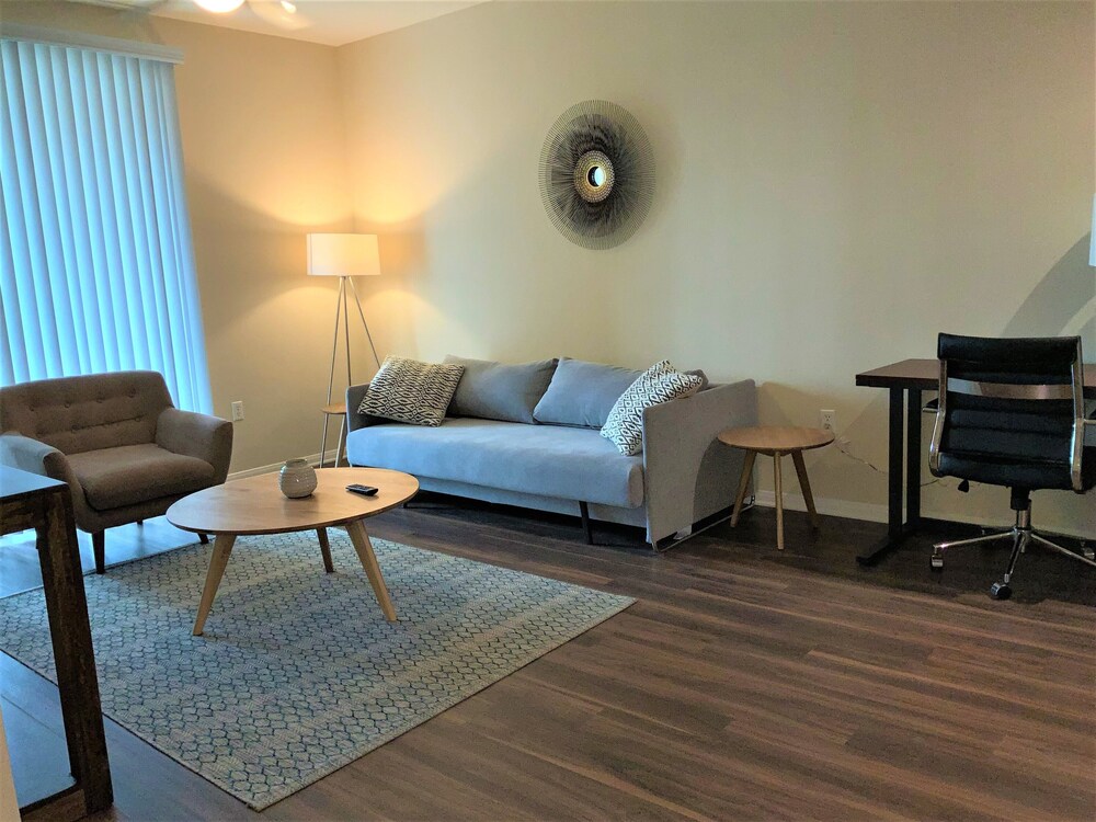 Premium Apartment, 1 Queen Bed with Sofa bed photo 1