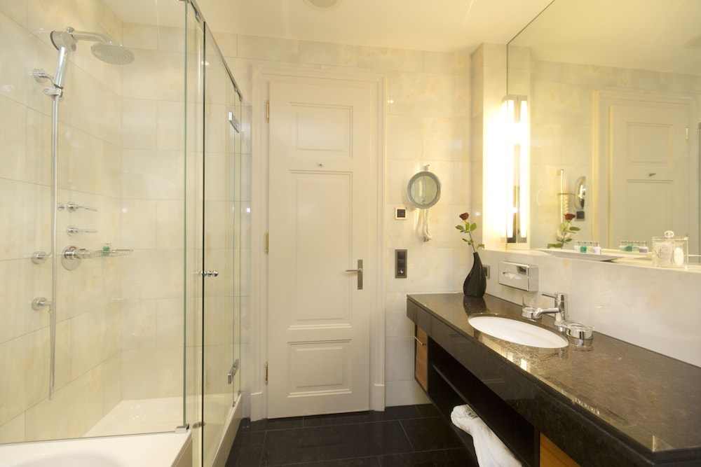 Superior Double Room - Photo 3