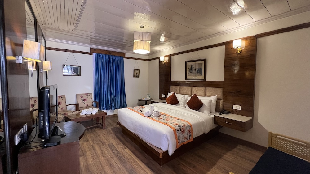 Deluxe Studio Suite