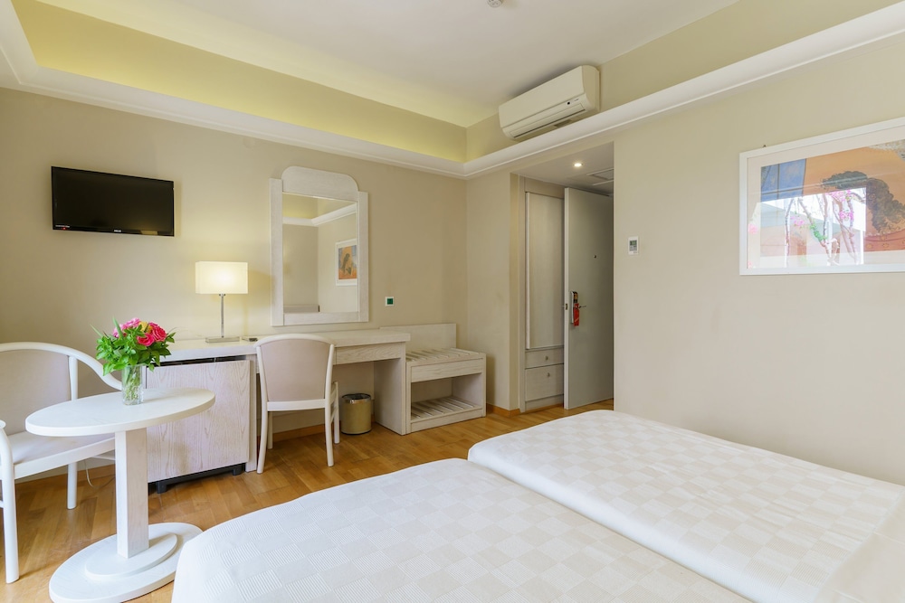 Double room with Garden or Land view