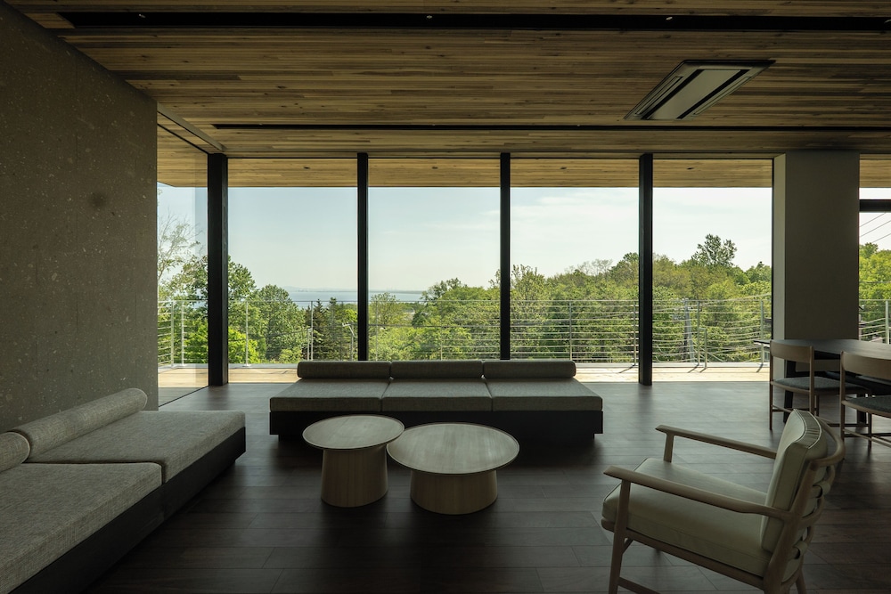 Premium Villa photo 1