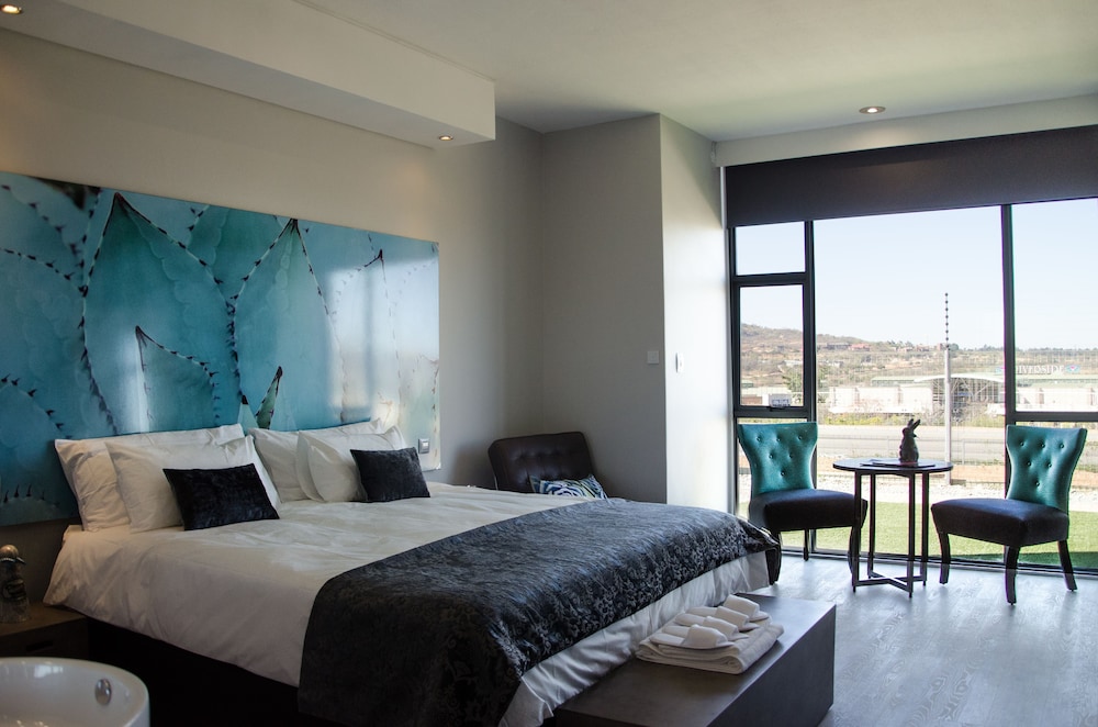Signature Room, 1 King Bed photo 1
