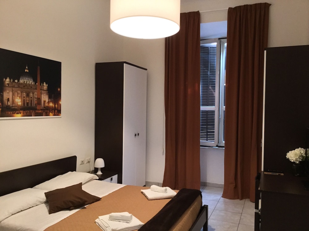 Quadruple Room photo 2