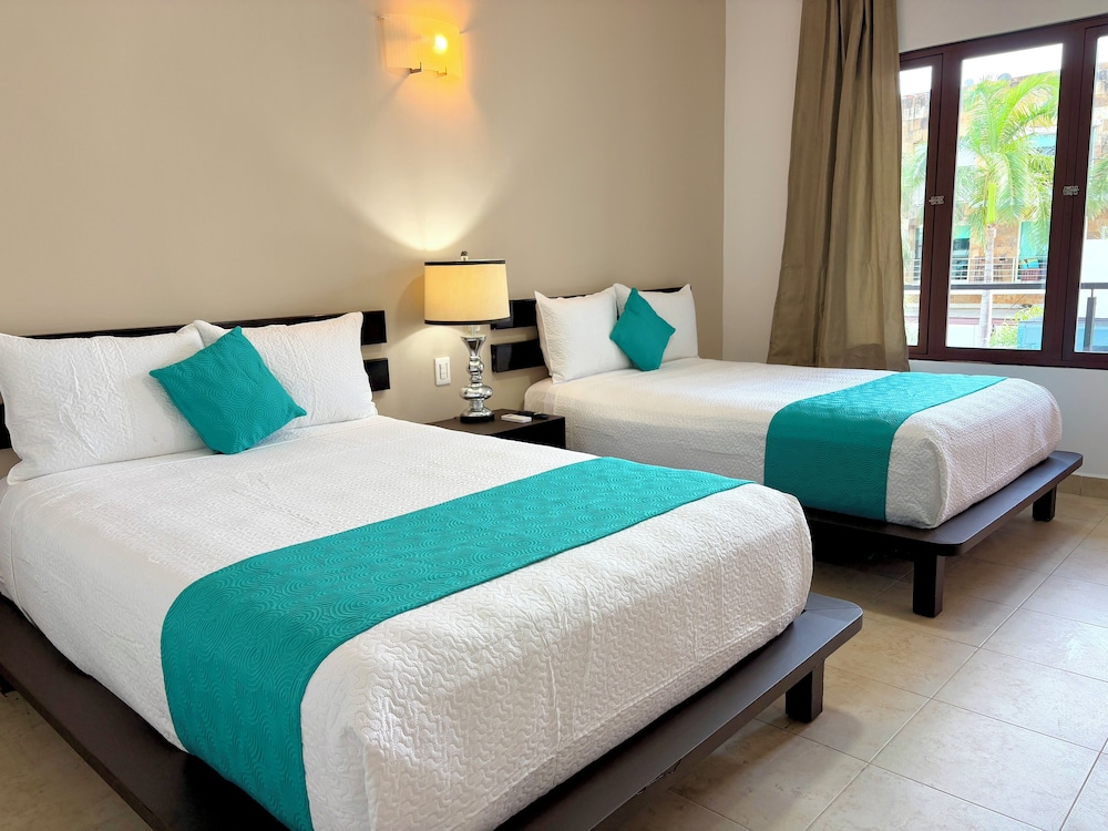 Superior Quadruple Room, 2 Double Beds