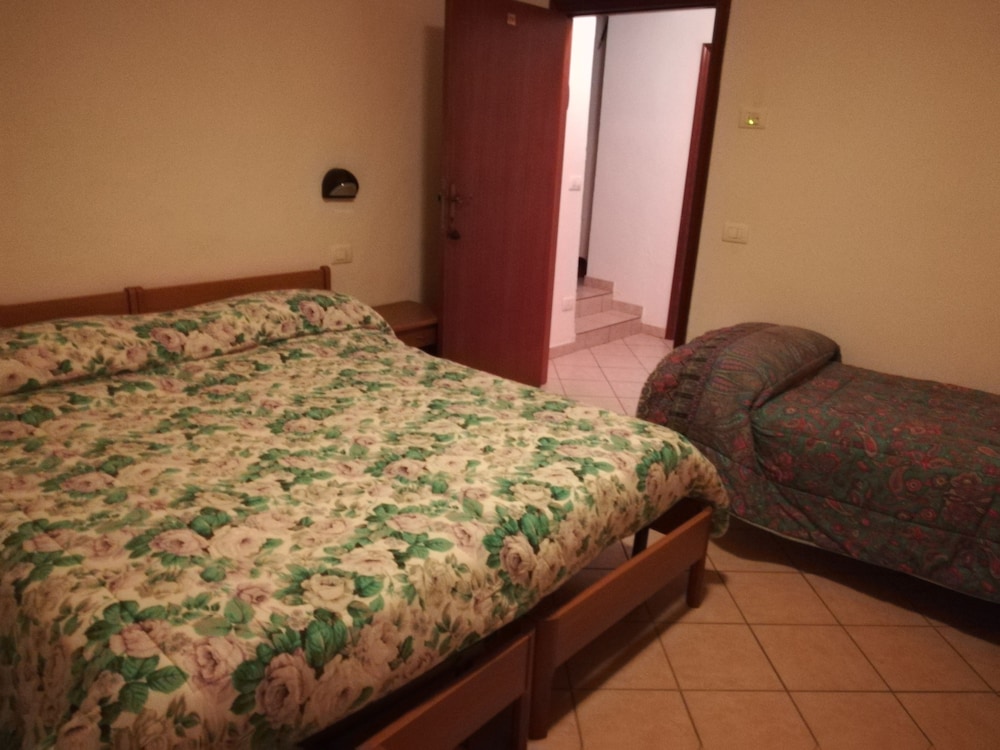 Quadruple Room photo 2