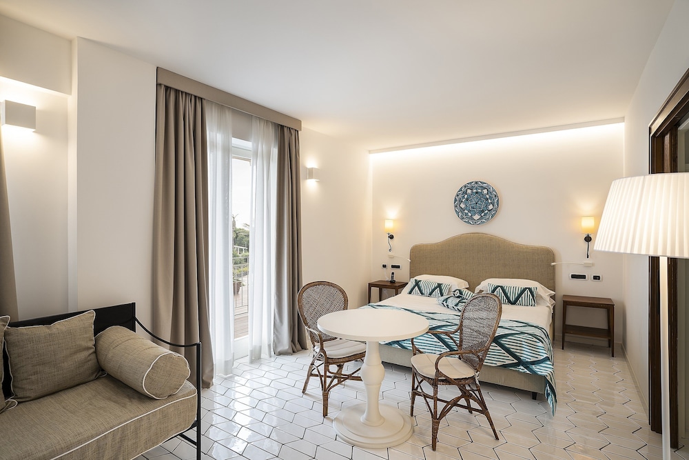 Premier Room, Terrace, Partial Sea View