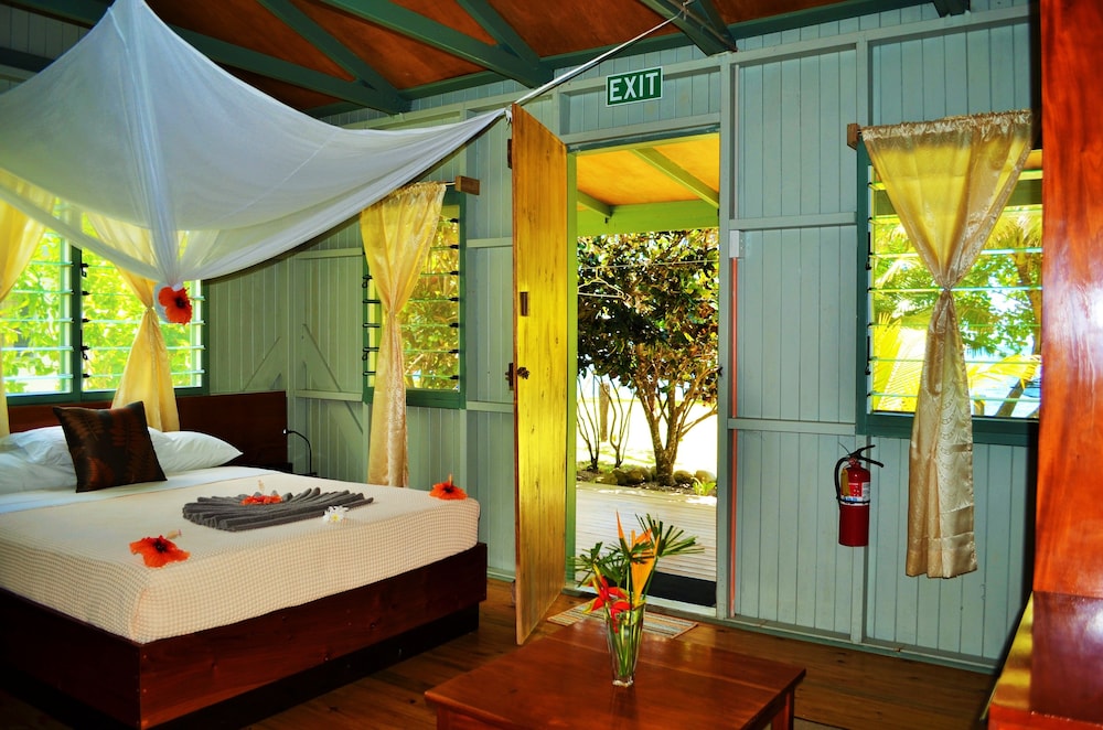 Beachfront Bure photo 3