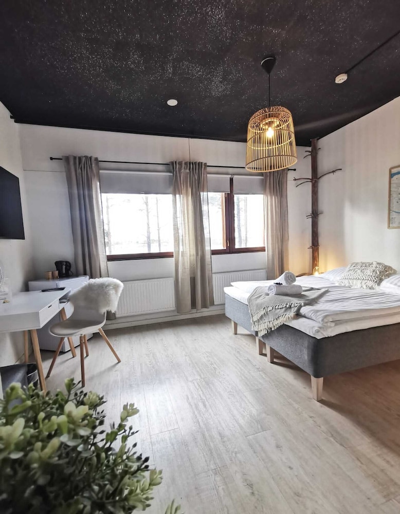 Superior Twin Room (Hotel) photo 2