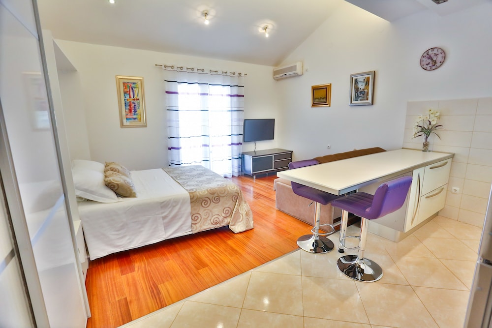 Apartment, Balcony, Sea View