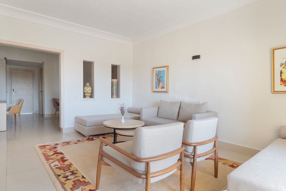 Junior Suite - Photo 2