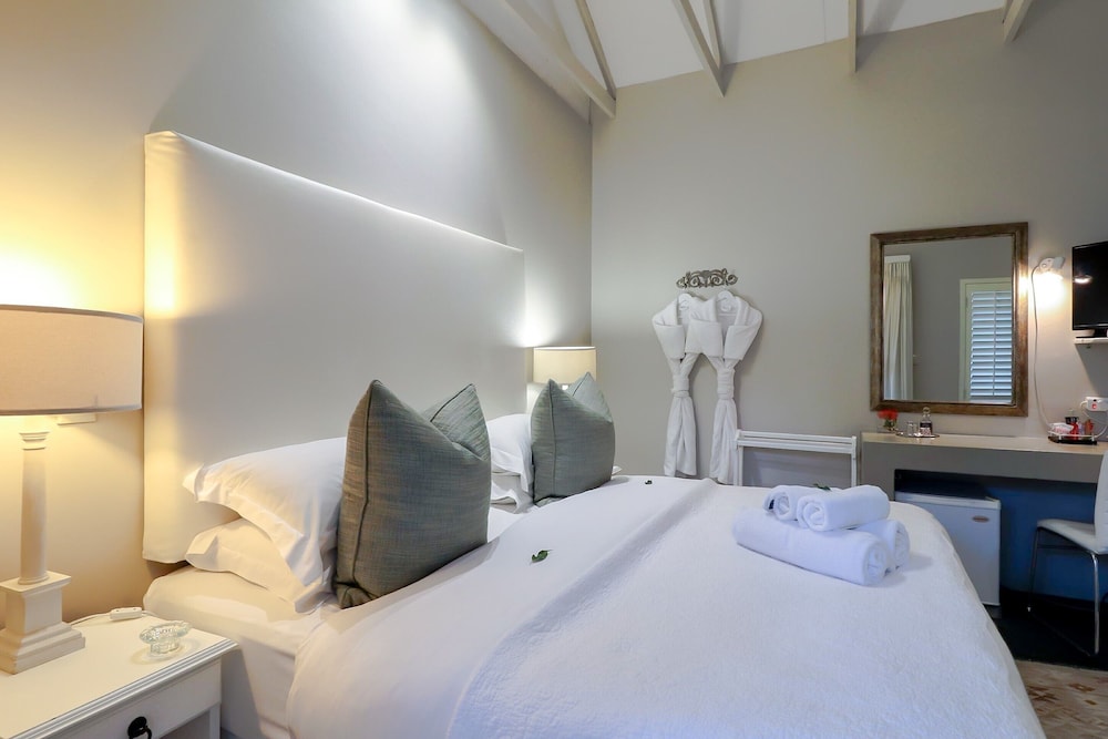 Comfort Double or Twin Room photo 3