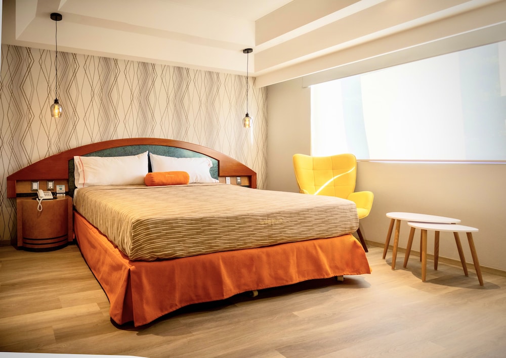 Premier Room, 1 King Bed