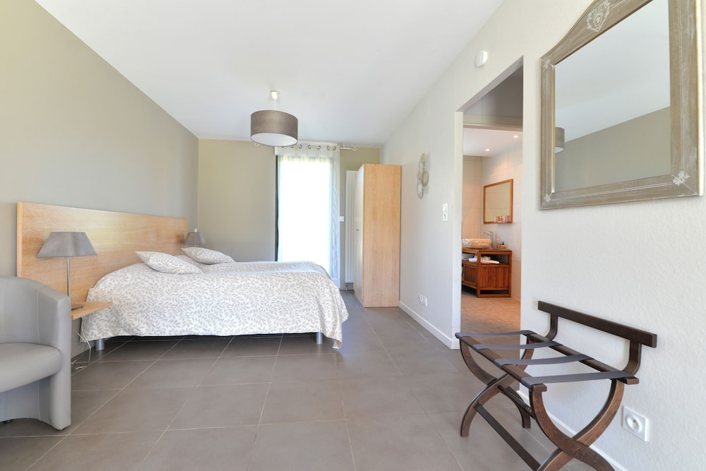 Comfort Twin Room, Garden View photo 1