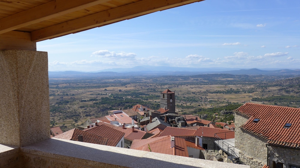 Panoramic Townhome, 1 Bedroom, Balcony, Mountain View