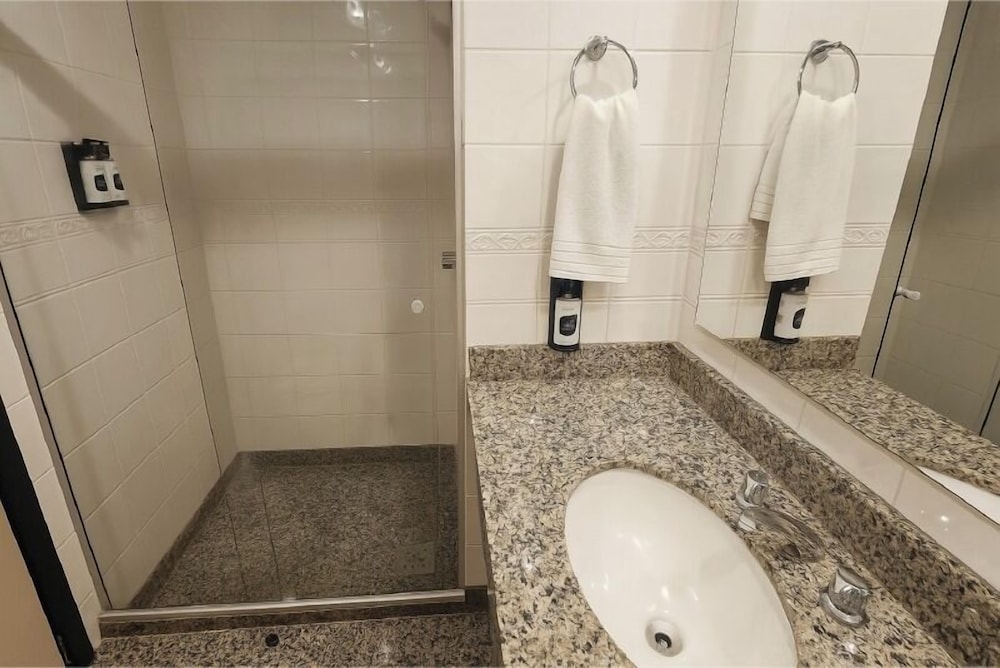 Standard Room - Photo 4