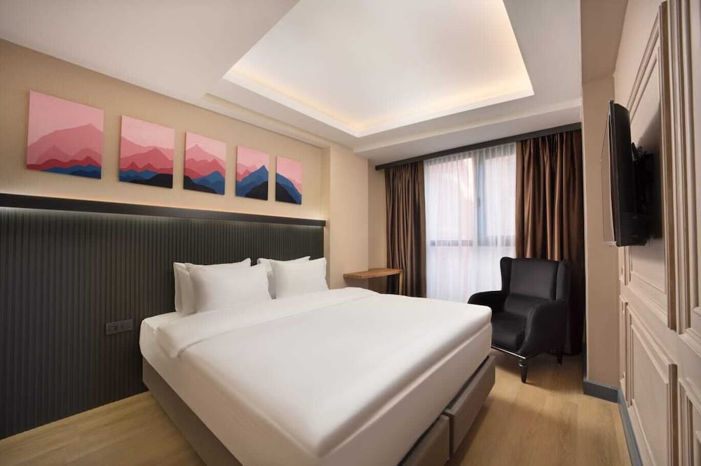 Junior Suite, Balcony photo 2