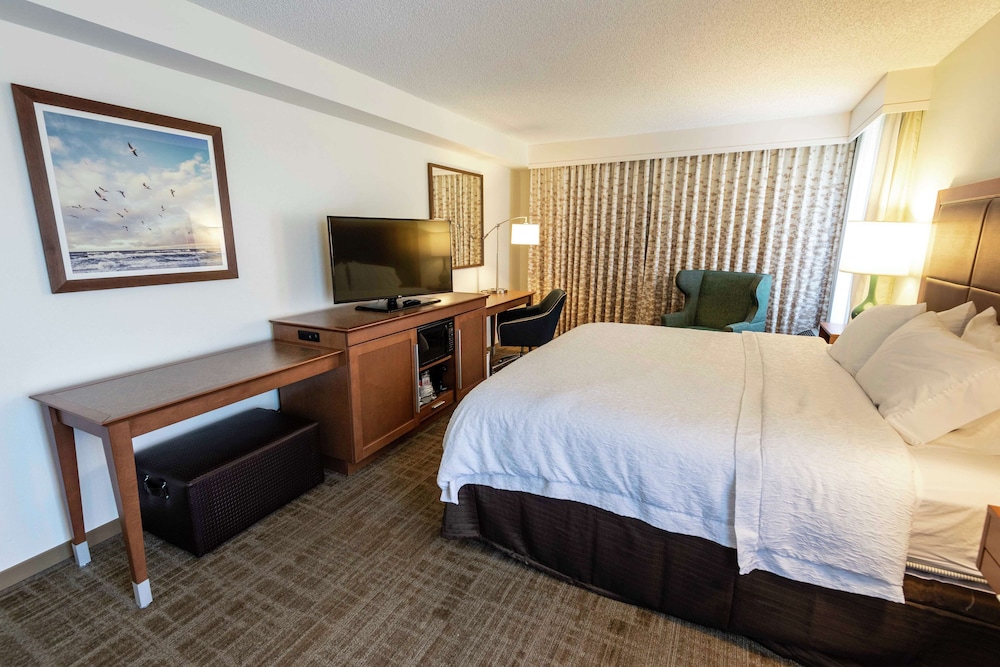 Room, 1 King Bed With Sofa Bed, Non Smoking, Golf View photo 2